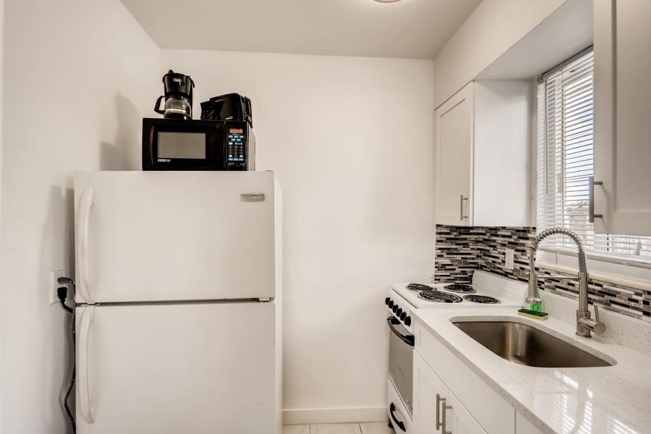Coral Sands Huge W/ 2 Queen Beds! Apartamento West Palm Beach